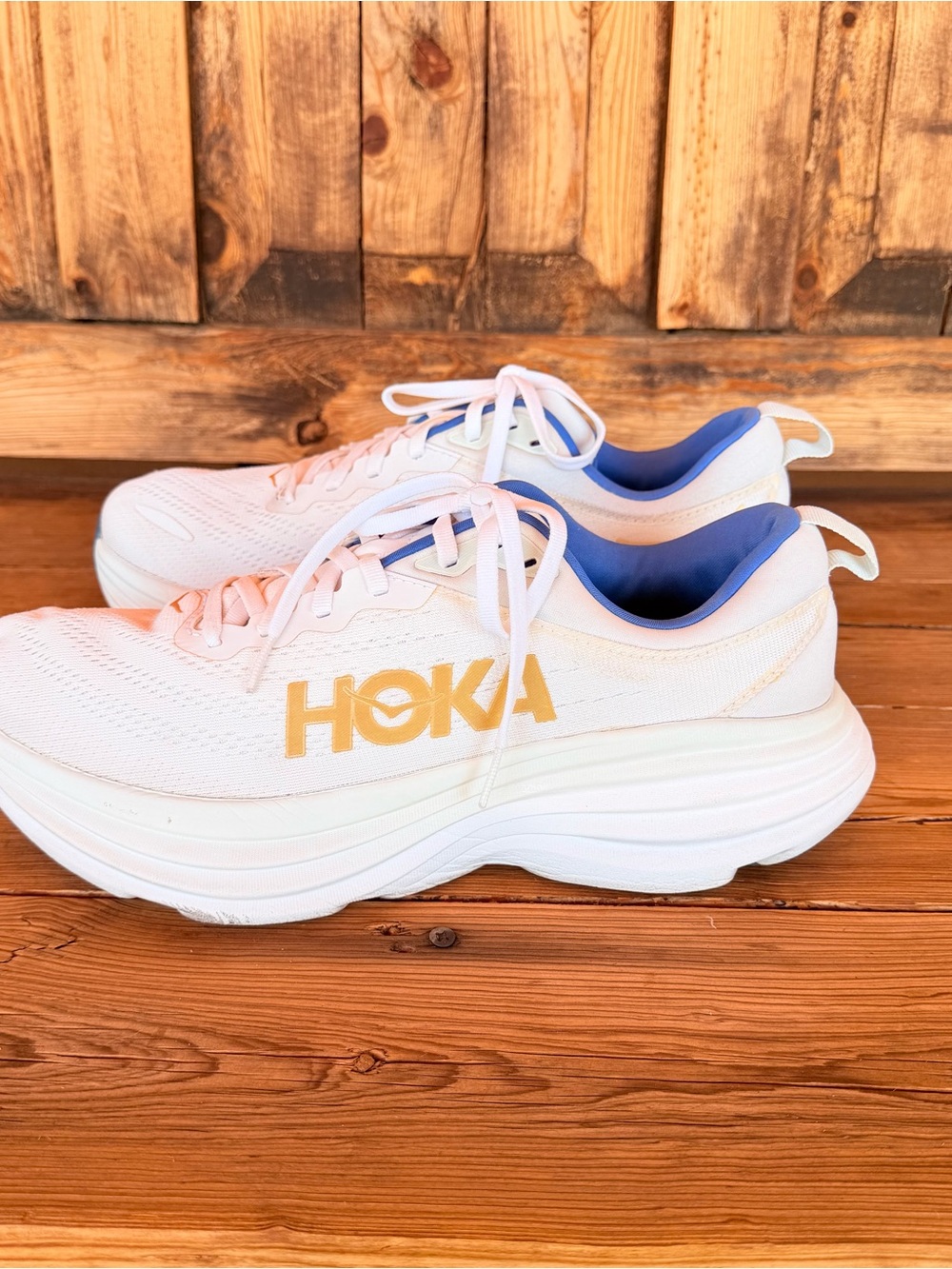 Size 10 Hoka One Men's Bondi 8 Frost Gold Running Comfort Shoes - Picture 4 of 10